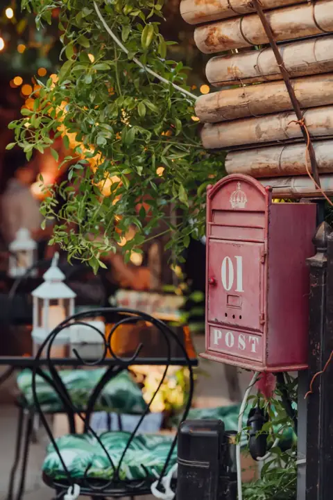 Η είσοδος του Arte Garden